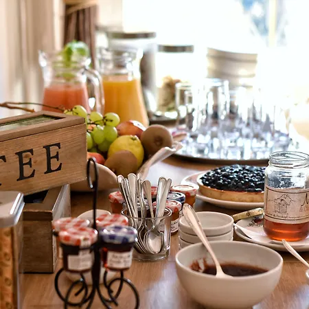 酒店 迪巴赫酒店 3*