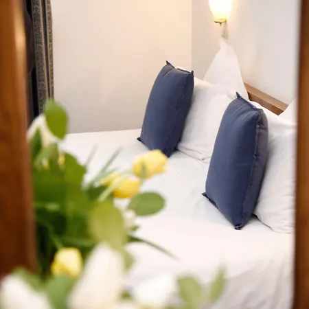 迪巴赫酒店 蒙斯特