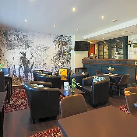 Otel Deybach 3*