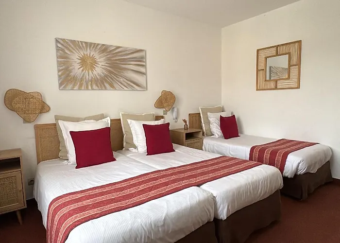 Deybach Hotell 3*
